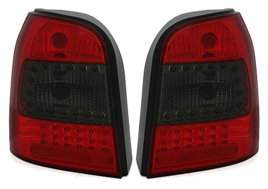LED Kennzeichenbeleuchtung beim Audi A4 B5 Avant Facelift mit E